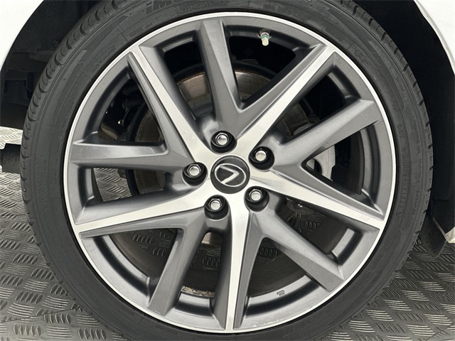 2019 Lexus GS 350 F SPORT photo 2