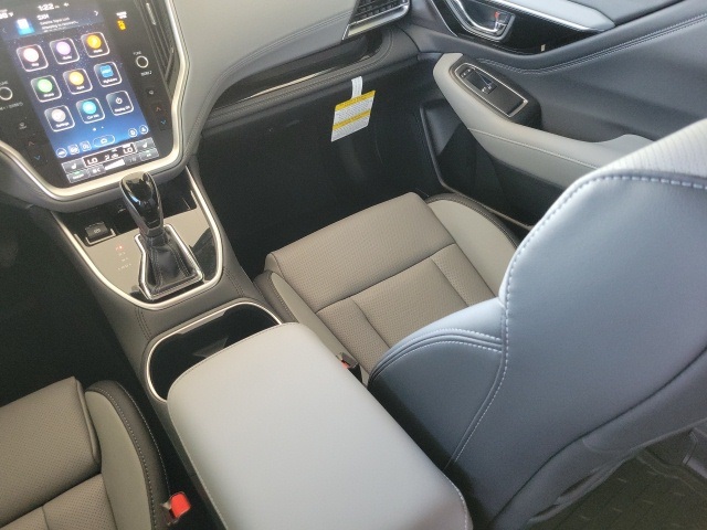 2025 Subaru Outback Limited photo 11