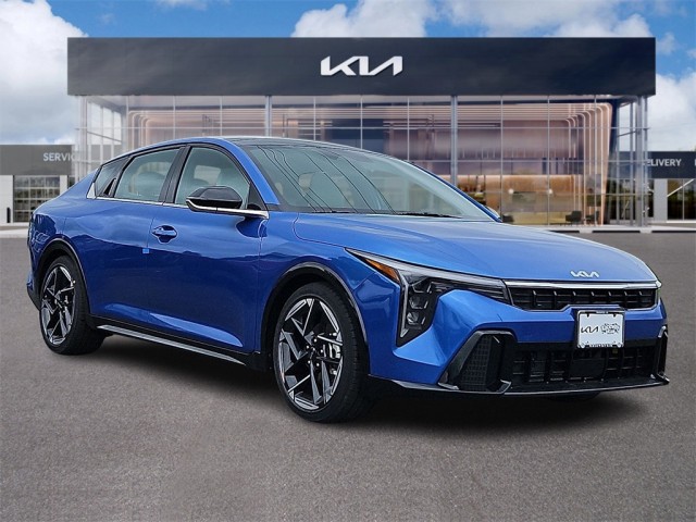 2025 Kia K4 GT-Line