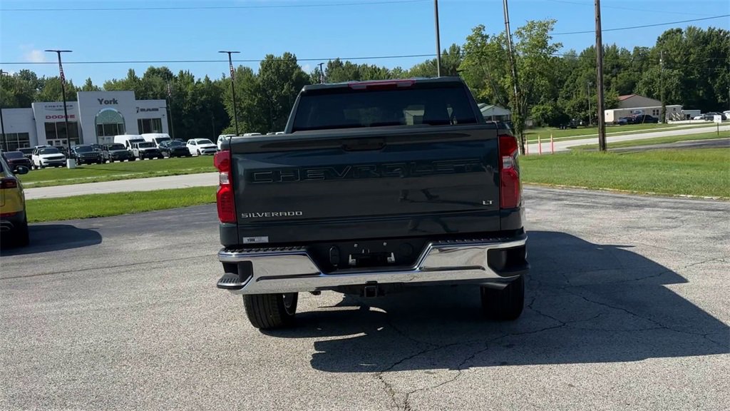 2026 Chevrolet Silverado 1500 LT photo 8