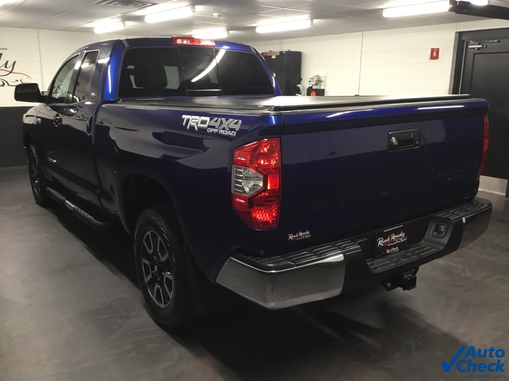 2015 Toyota Tundra SR5 Grade photo 3