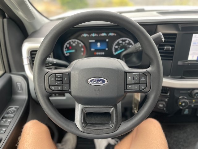 2025 Ford F-250 photo 18