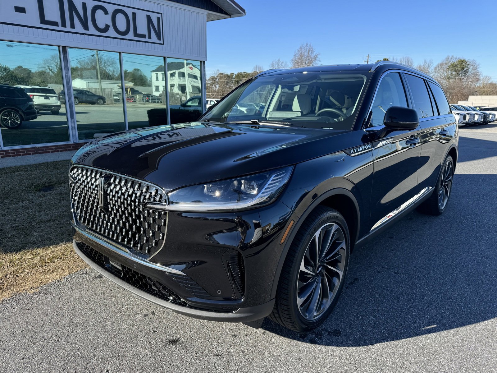 2025 Lincoln Aviator Reserve photo 5