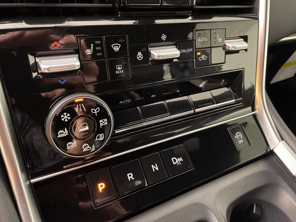 2026 Nissan Armada SL photo 31
