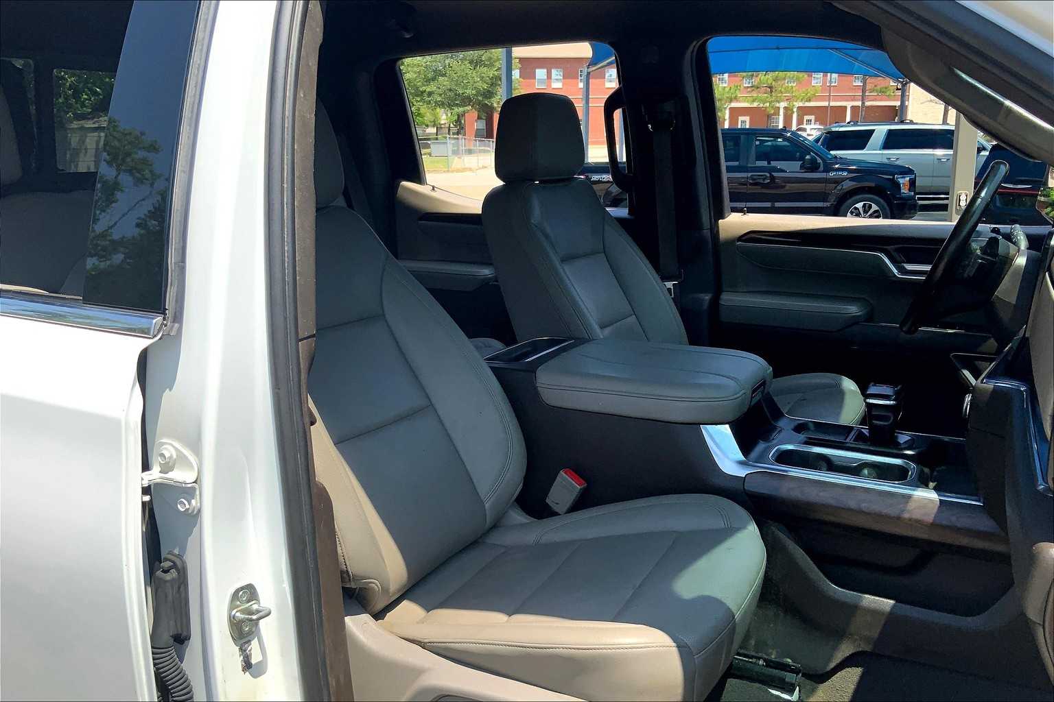 2023 Gmc Sierra 1500 SLT photo 8