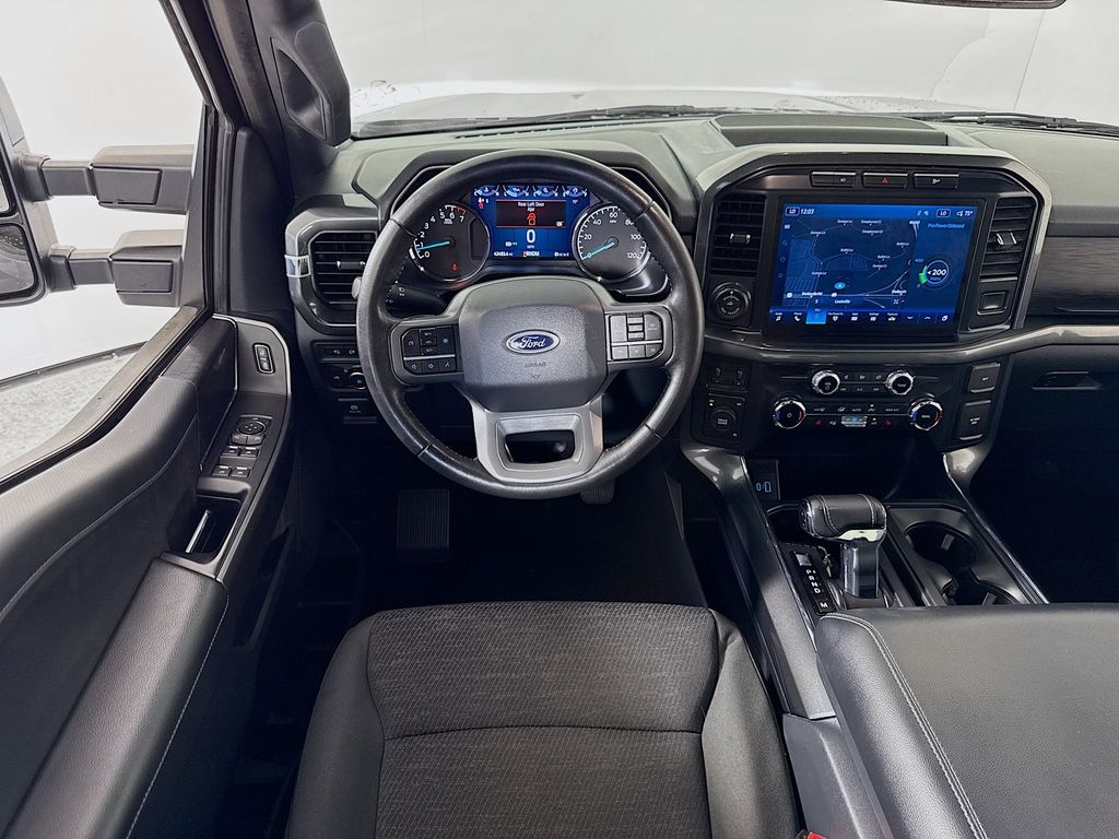 2022 Ford F-150 XLT photo 3