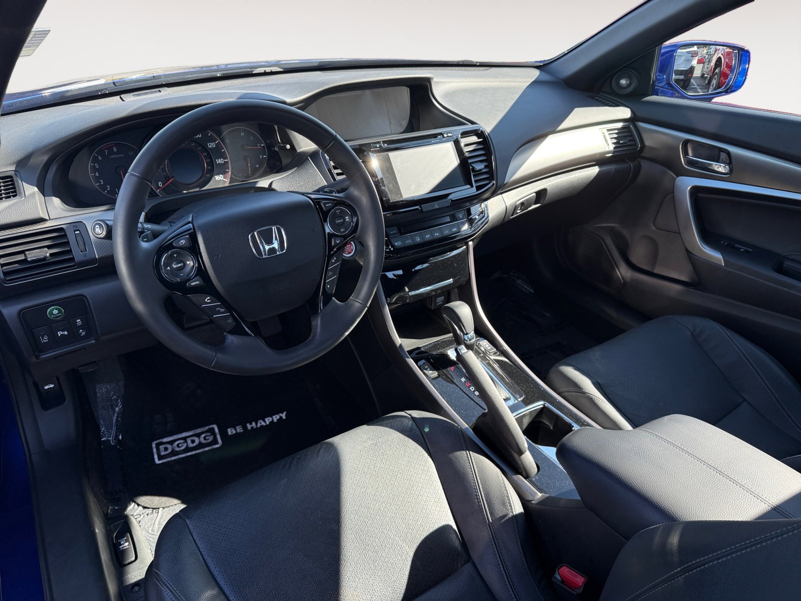 2017 Honda Accord Touring photo 15
