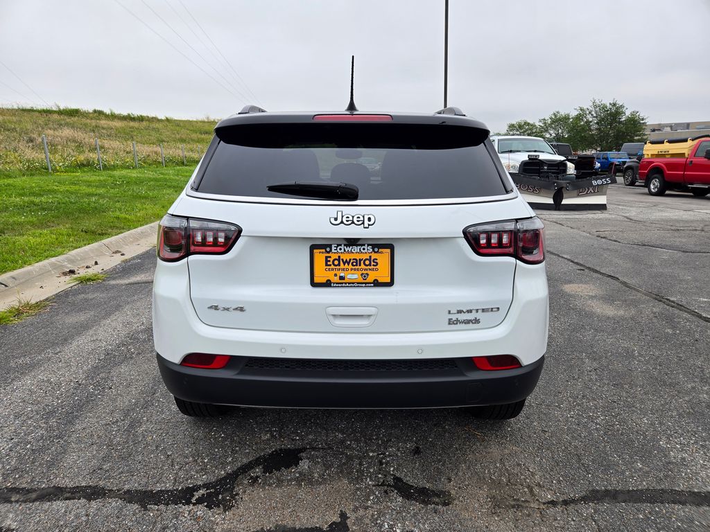 2024 Jeep Compass Limited photo 3