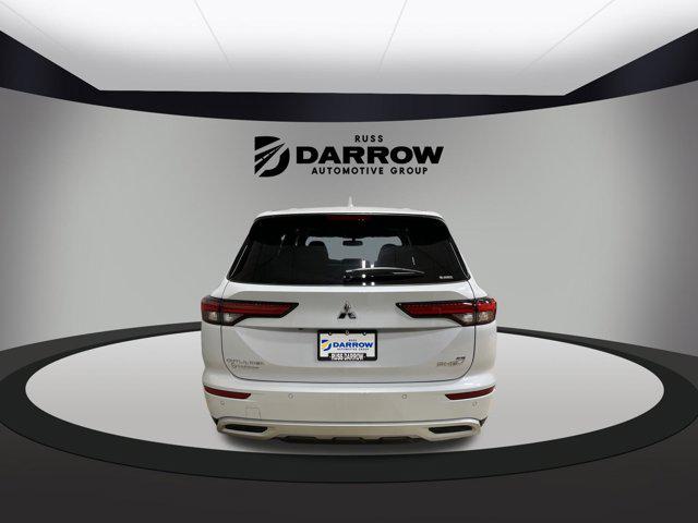 2025 Mitsubishi Outlander PHEV SE S-AWC photo 3