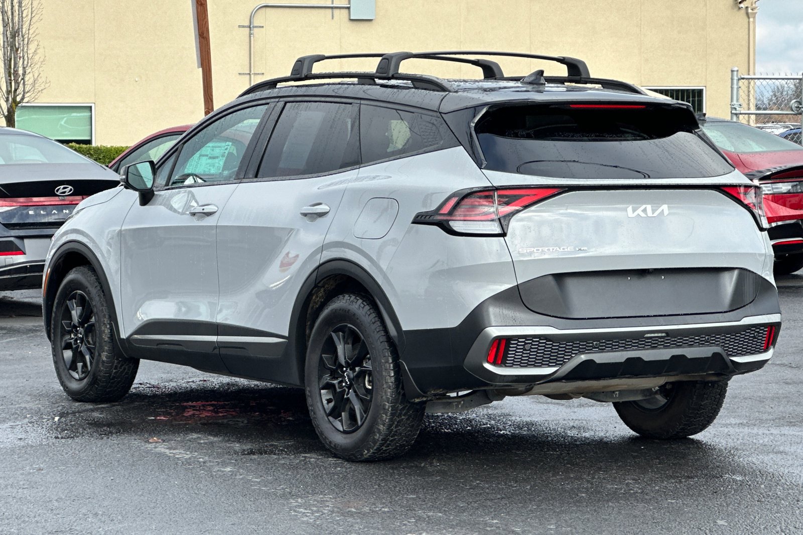 2024 Kia Sportage X-Pro Prestige photo 2