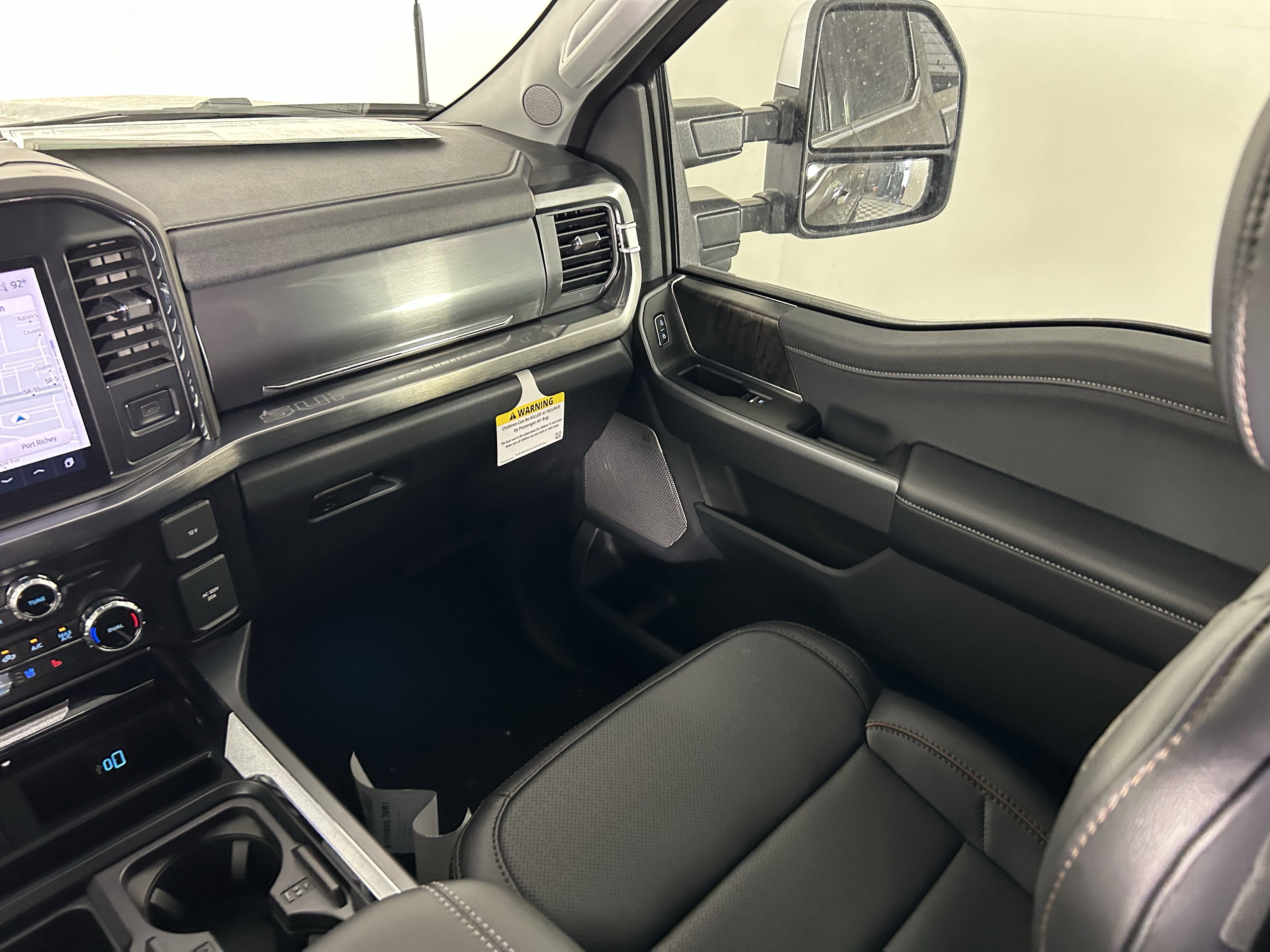 2025 Ford F-250 photo 5