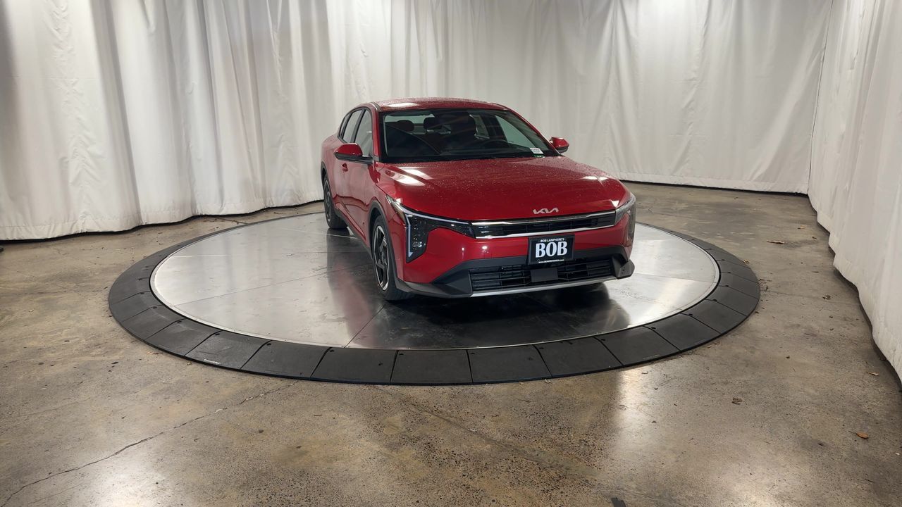 2025 Kia K4 EX photo 3