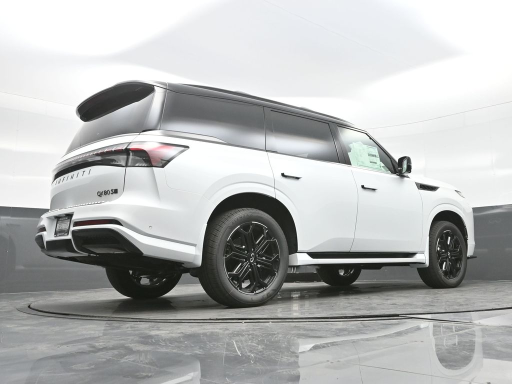 2026 Infiniti QX80 Sensory photo 25