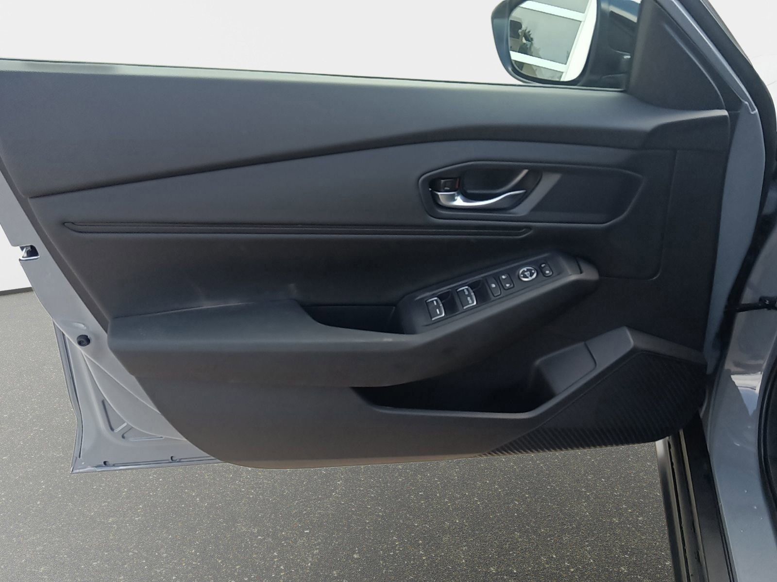 2025 Honda Accord SE photo 17