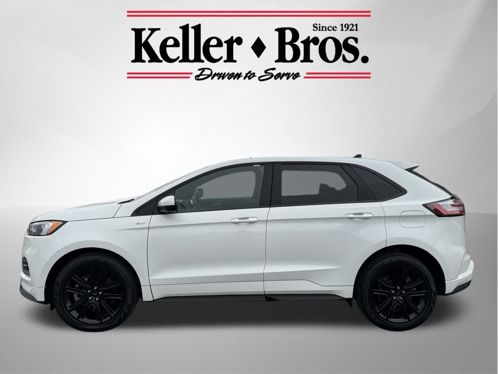 2022 Ford Edge ST photo 4