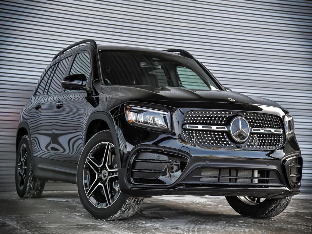 2025 Mercedes-Benz GLB Base