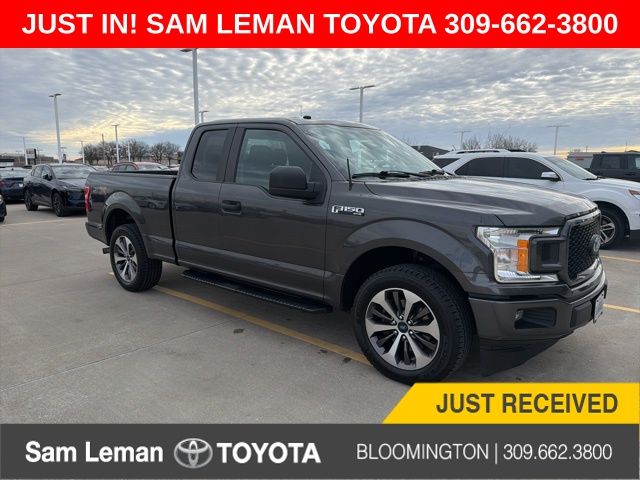 2019 Ford F-150 XL's photo