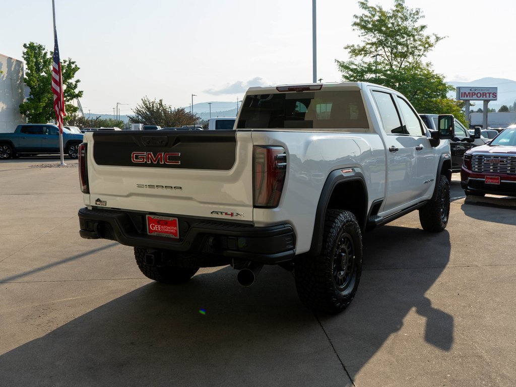 2025 Gmc Sierra 2500 HD AT4X photo 3