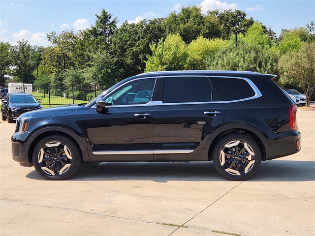 2023 Kia Telluride S photo 4