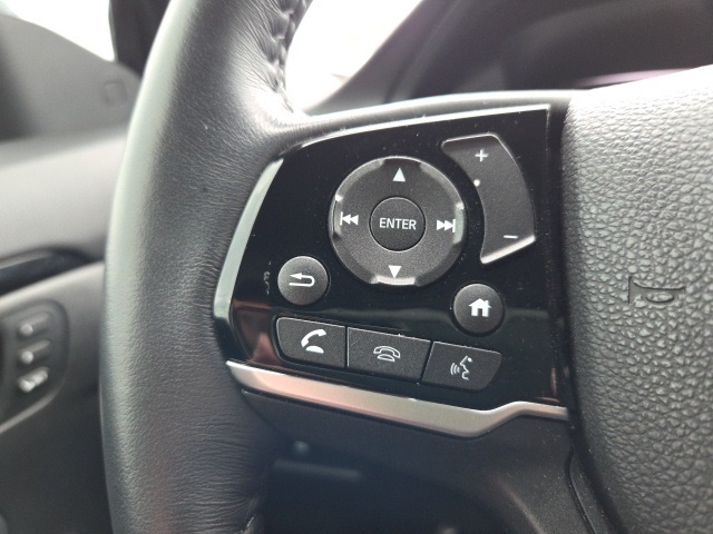 2022 Honda Pilot Touring photo 23