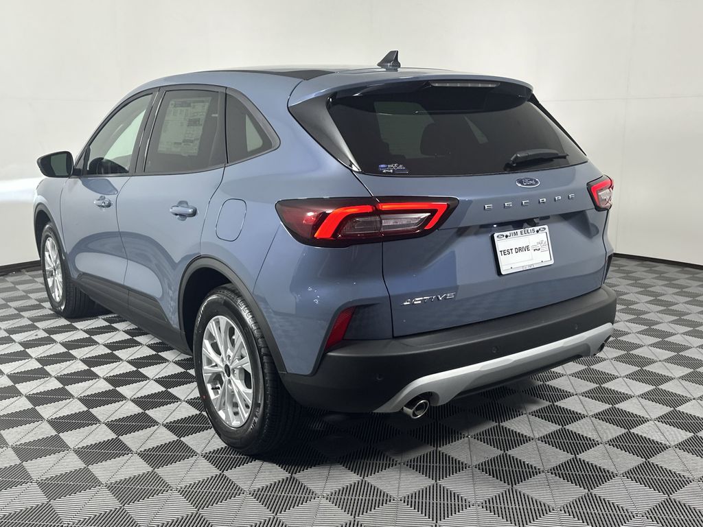 2025 Ford Escape Active photo 3