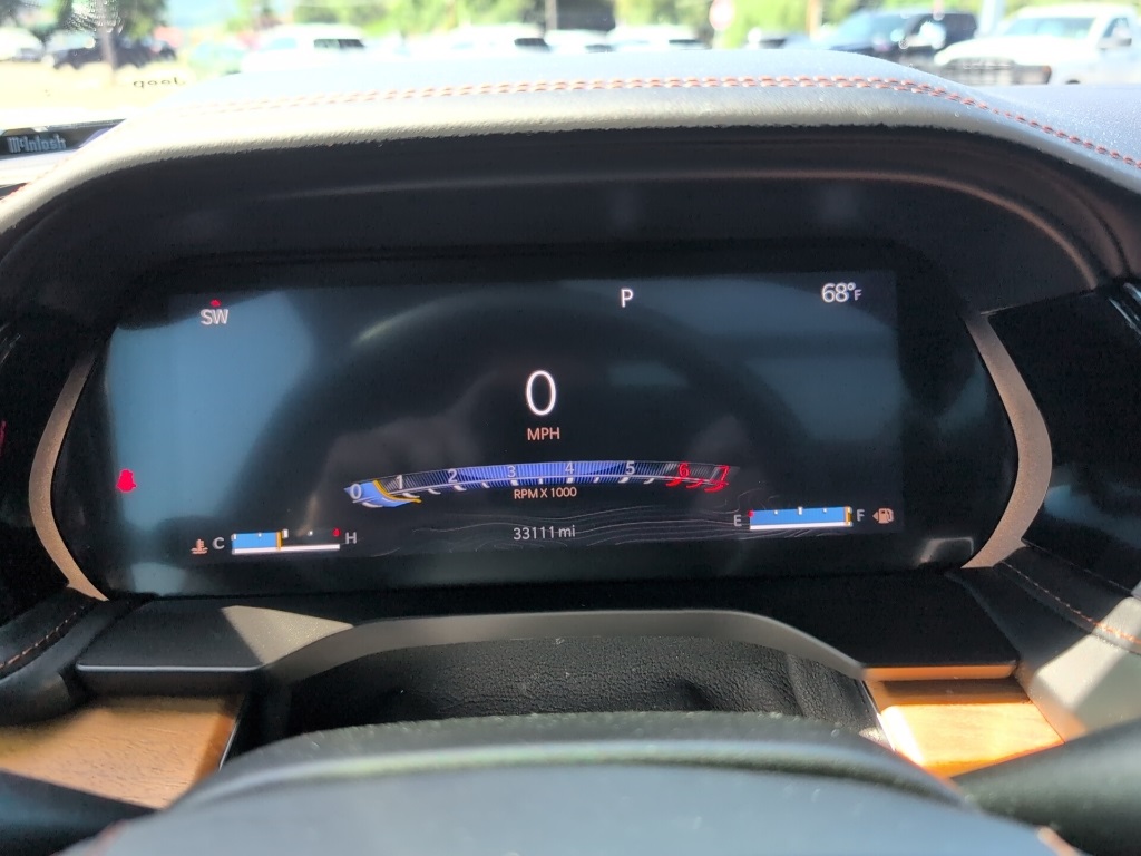 2022 Jeep Grand Cherokee Summit Reserve photo 9