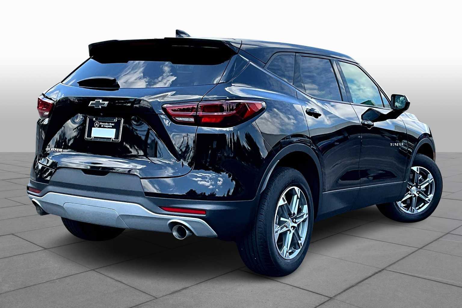 2023 Chevrolet Blazer 2LT photo 11