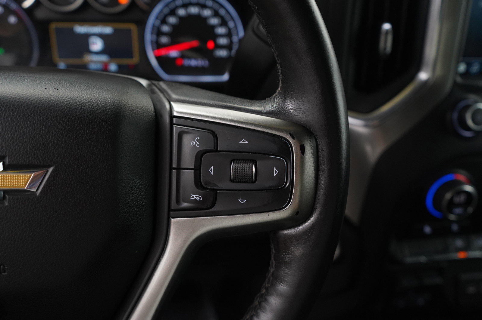 2021 Chevrolet Silverado 1500 LT photo 20