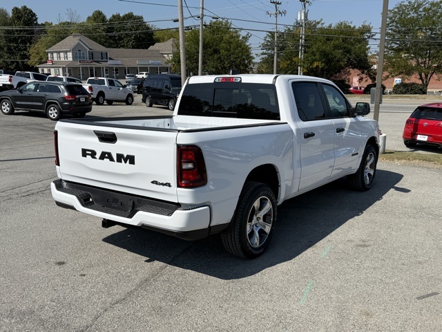 2025 Ram 1500 Tradesman photo 6