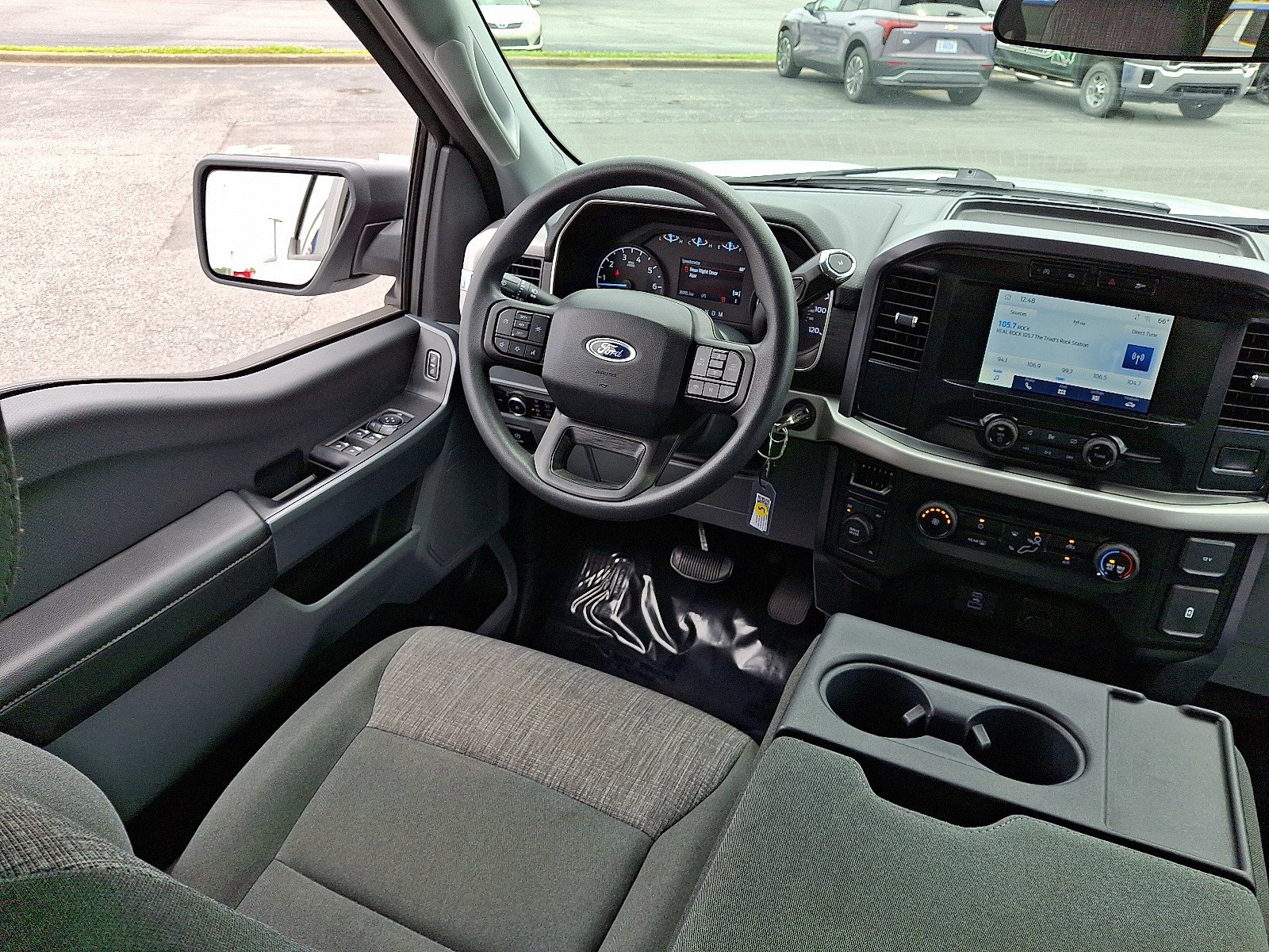 2023 Ford F-150 XLT photo 14