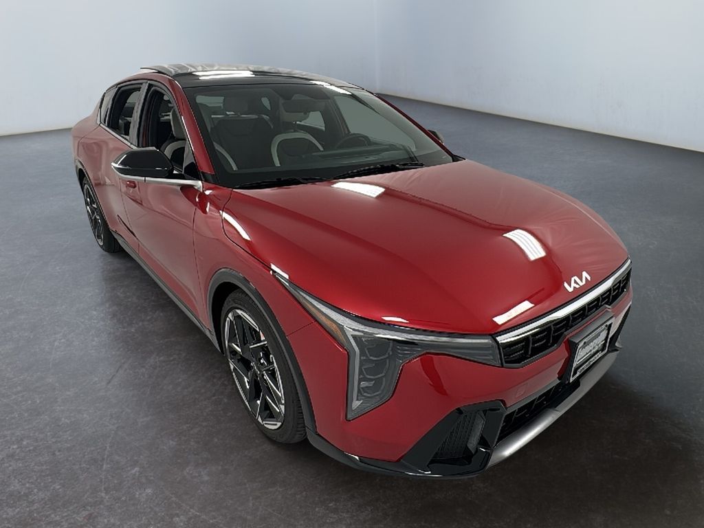 2025 Kia K4 GT-Line's photo