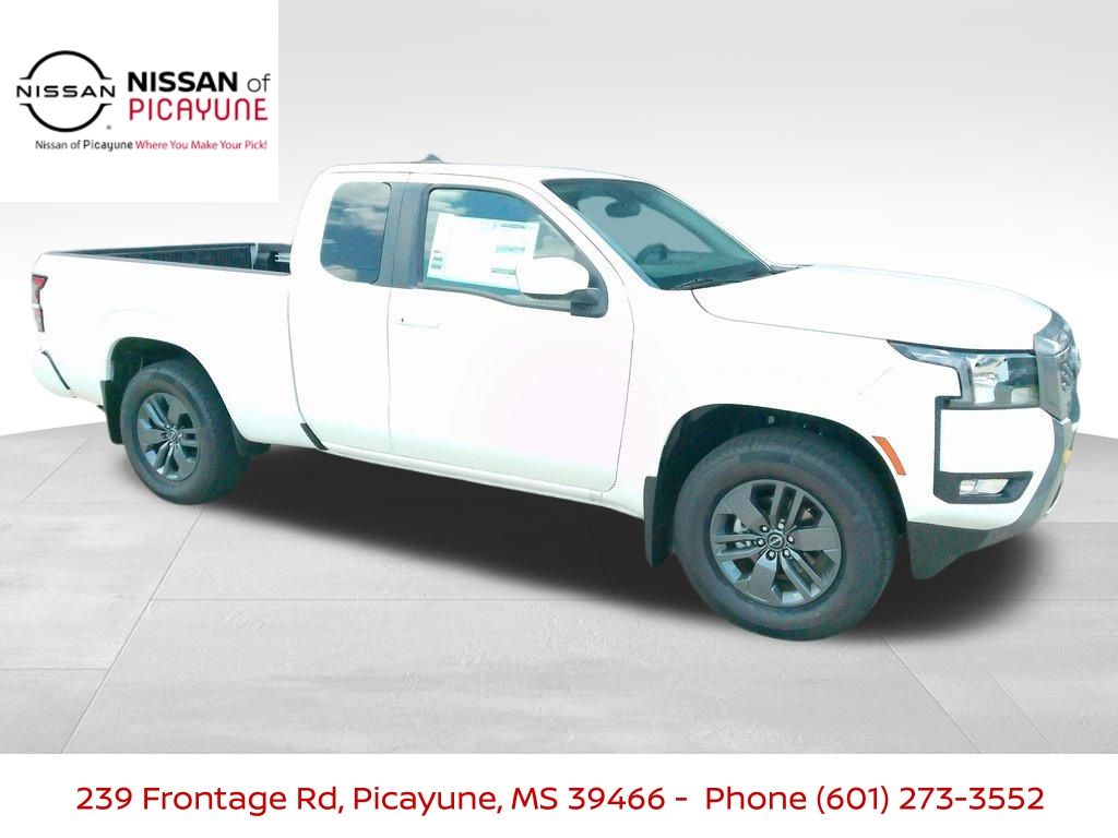 2025 Nissan Frontier SV's photo