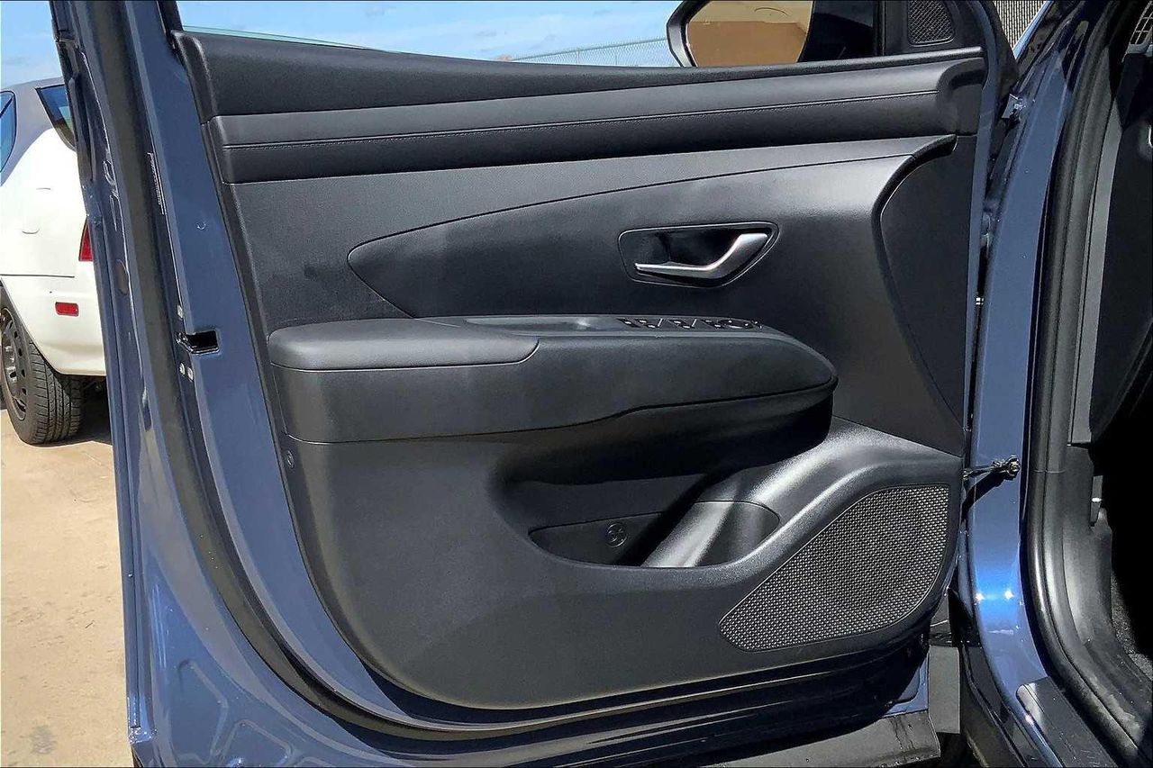 2026 Hyundai Tucson SEL Convenience photo 10