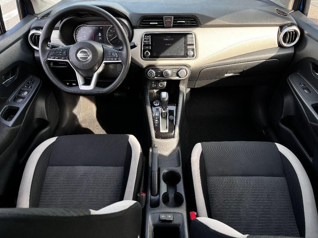 2021 Nissan Versa SV photo 26
