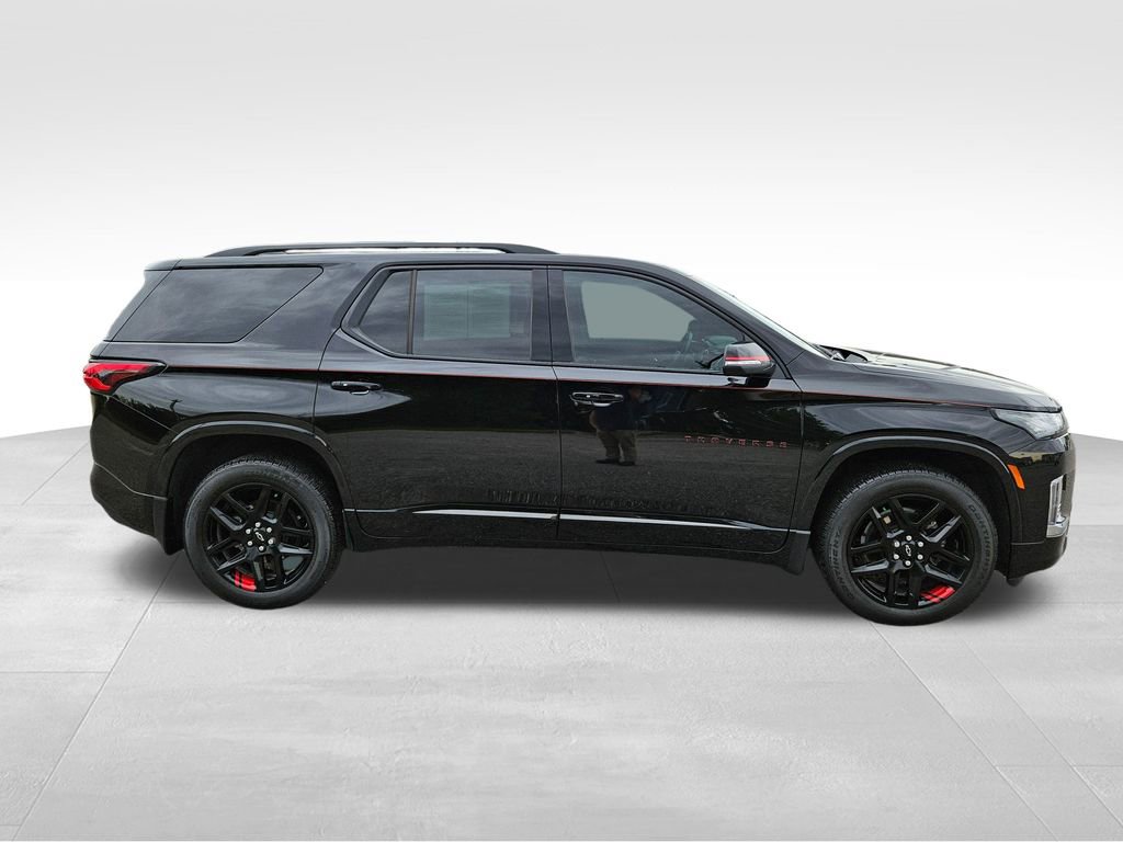 2023 Chevrolet Traverse Premier photo 4