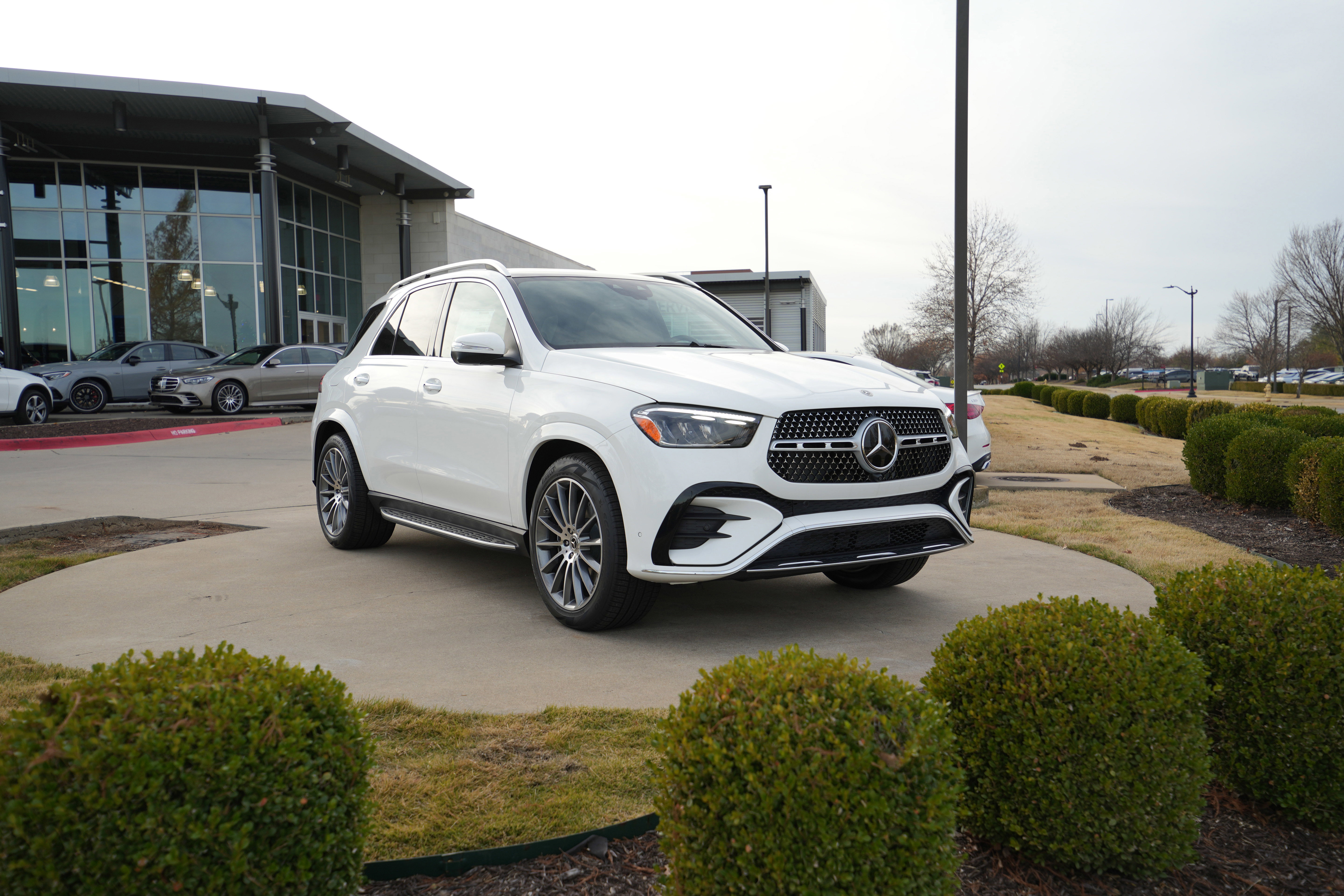 2026 Mercedes-Benz GLE GLE450's photo