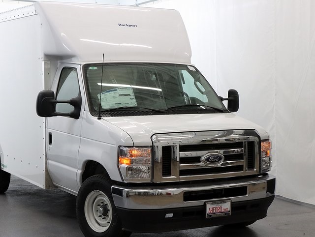 2025 Ford E-350 Base photo 2