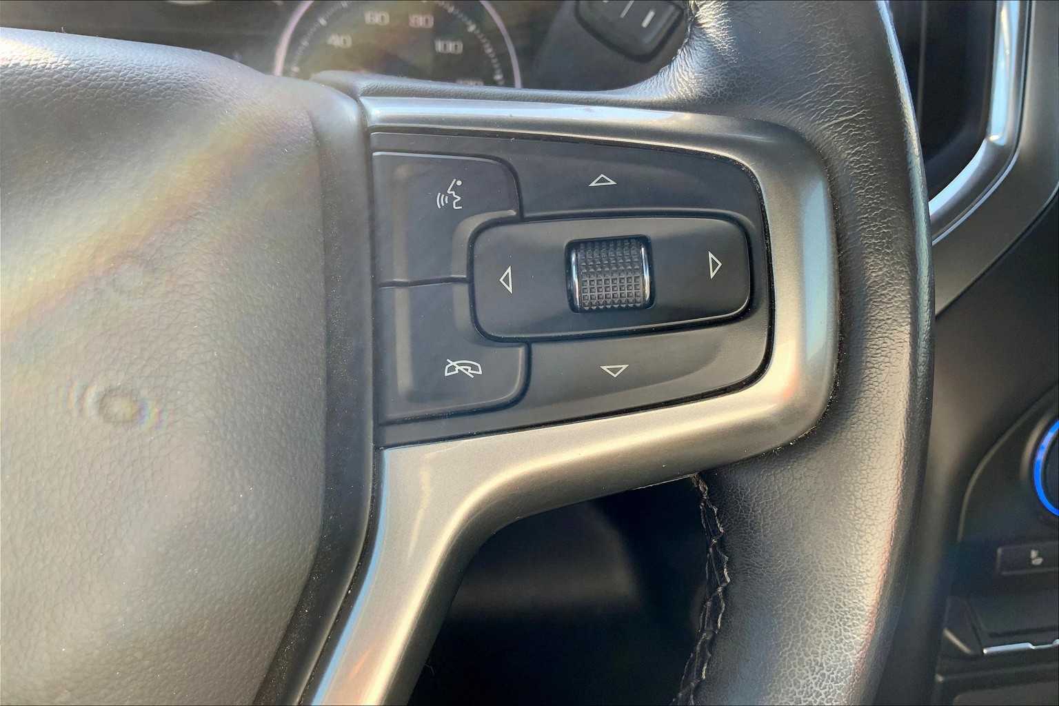 2021 Chevrolet Silverado 1500 LT photo 23