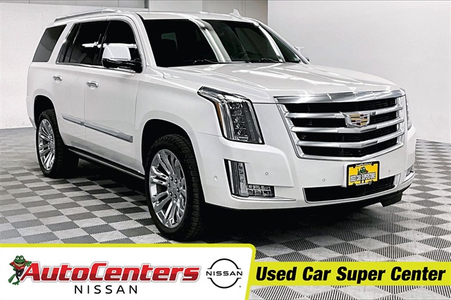 2017 Cadillac Escalade Premium Luxury's photo