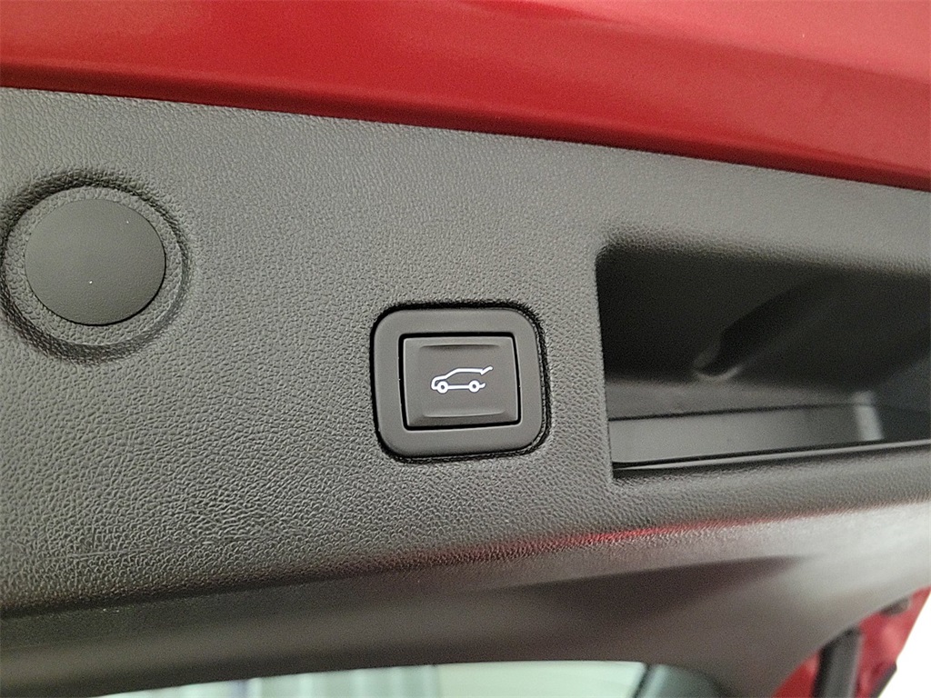 2023 CHEVROLET EQUINOX - Image 24