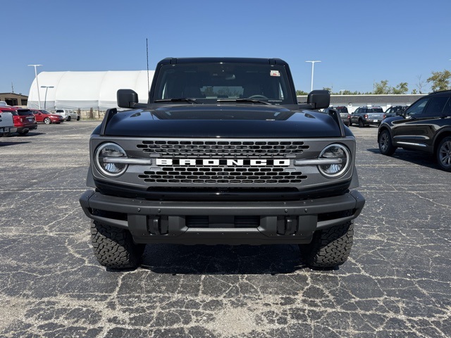 2025 Ford Bronco Badlands photo 3