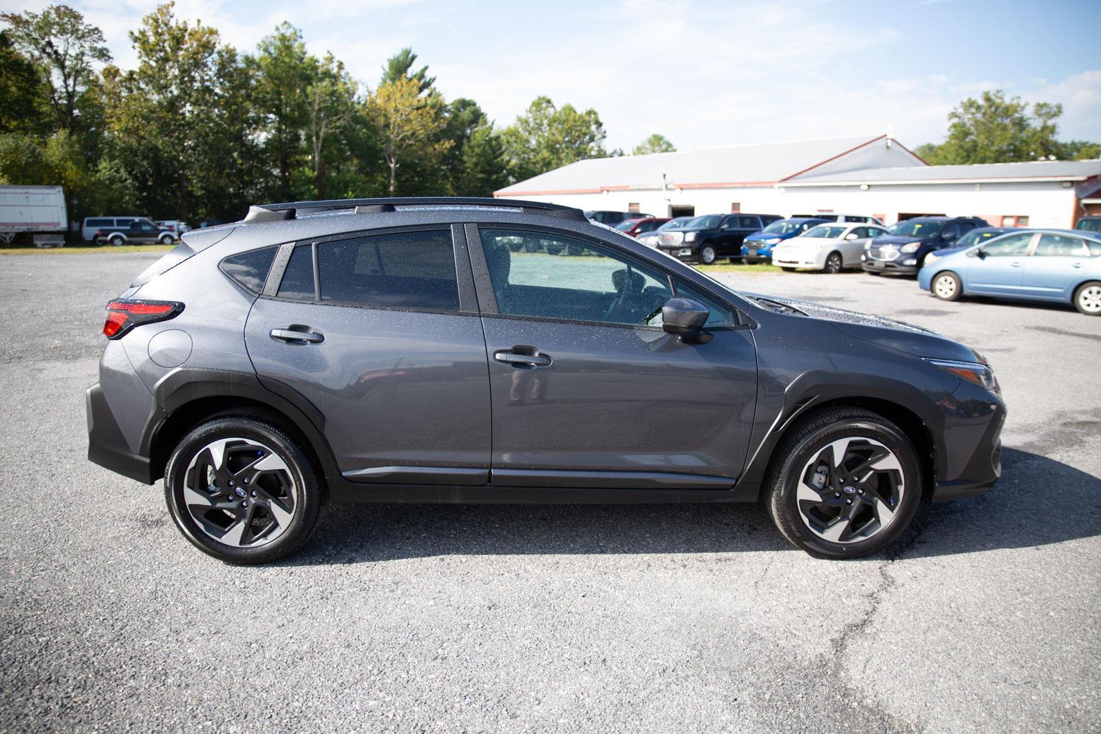 2024 Subaru Crosstrek Limited photo 2