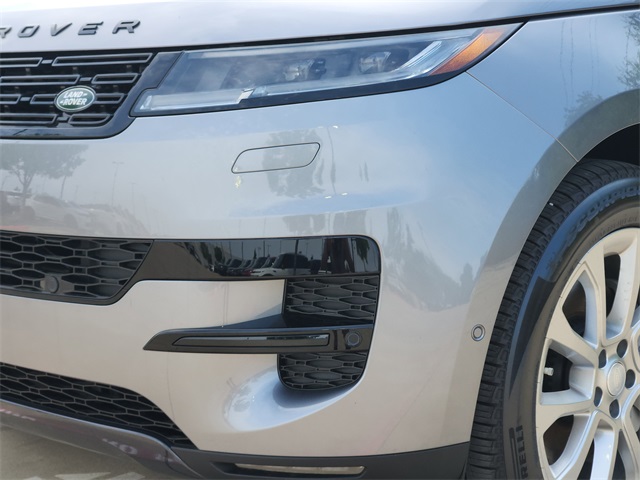 2025 Land Rover Range Rover Sport SE photo 4