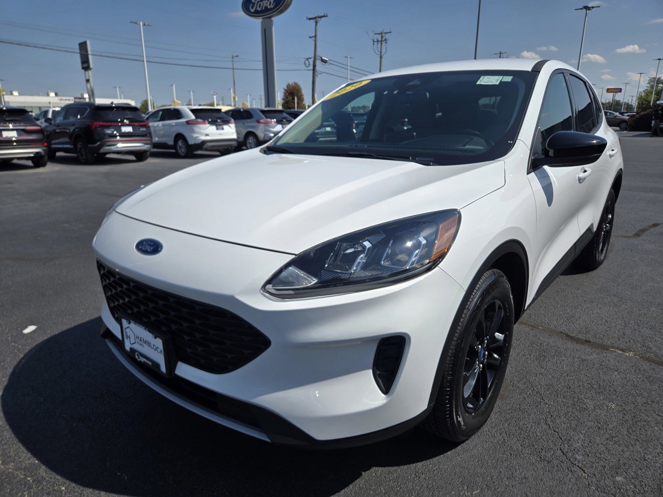 2020 Ford Escape SE Sport Hybrid photo 4