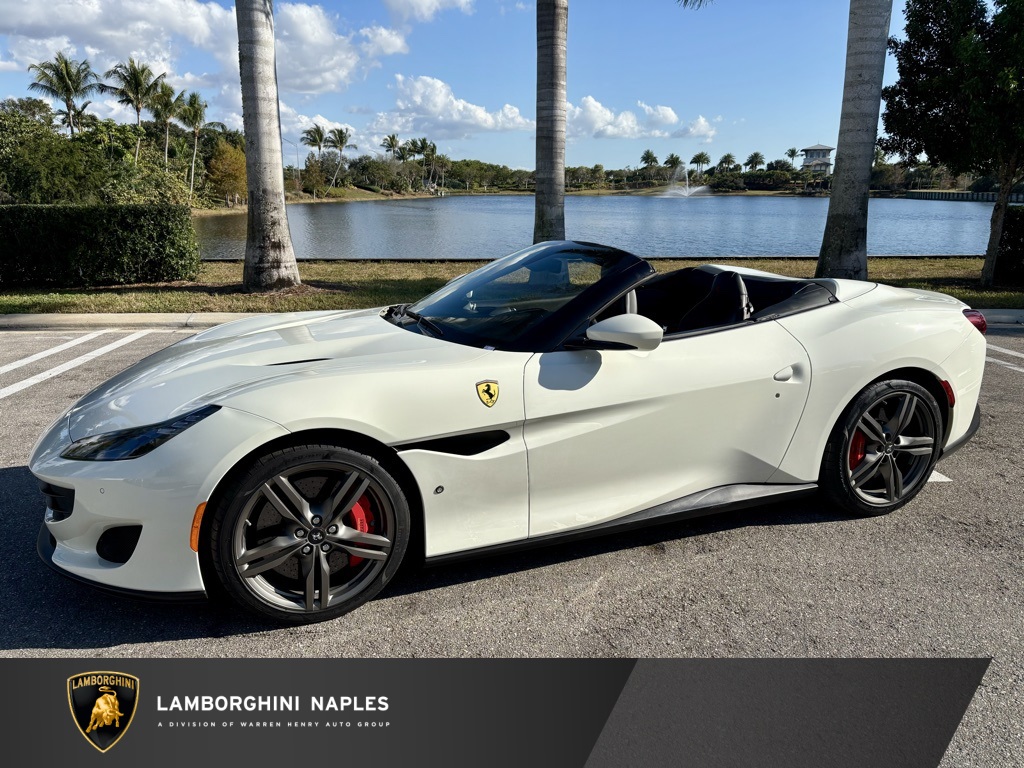2019 Ferrari Portofino Base's photo