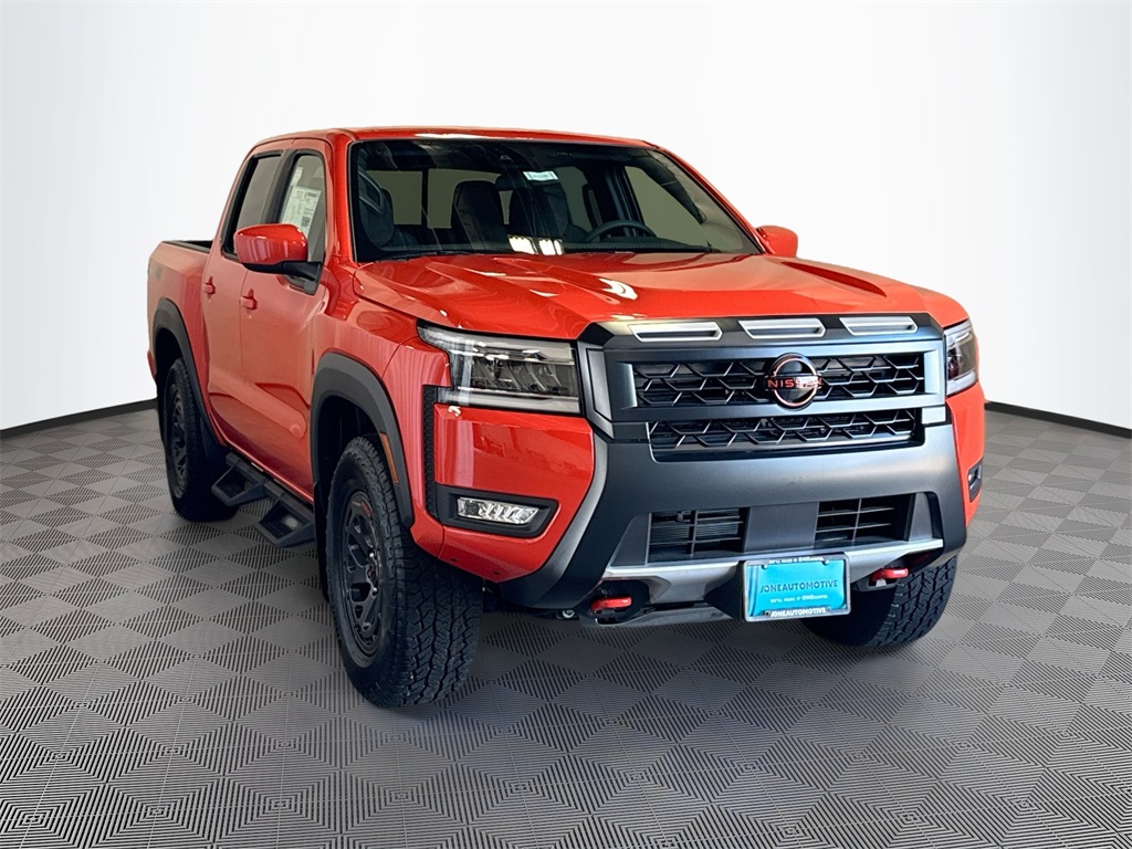 2025 Nissan Frontier PRO-4X photo 2