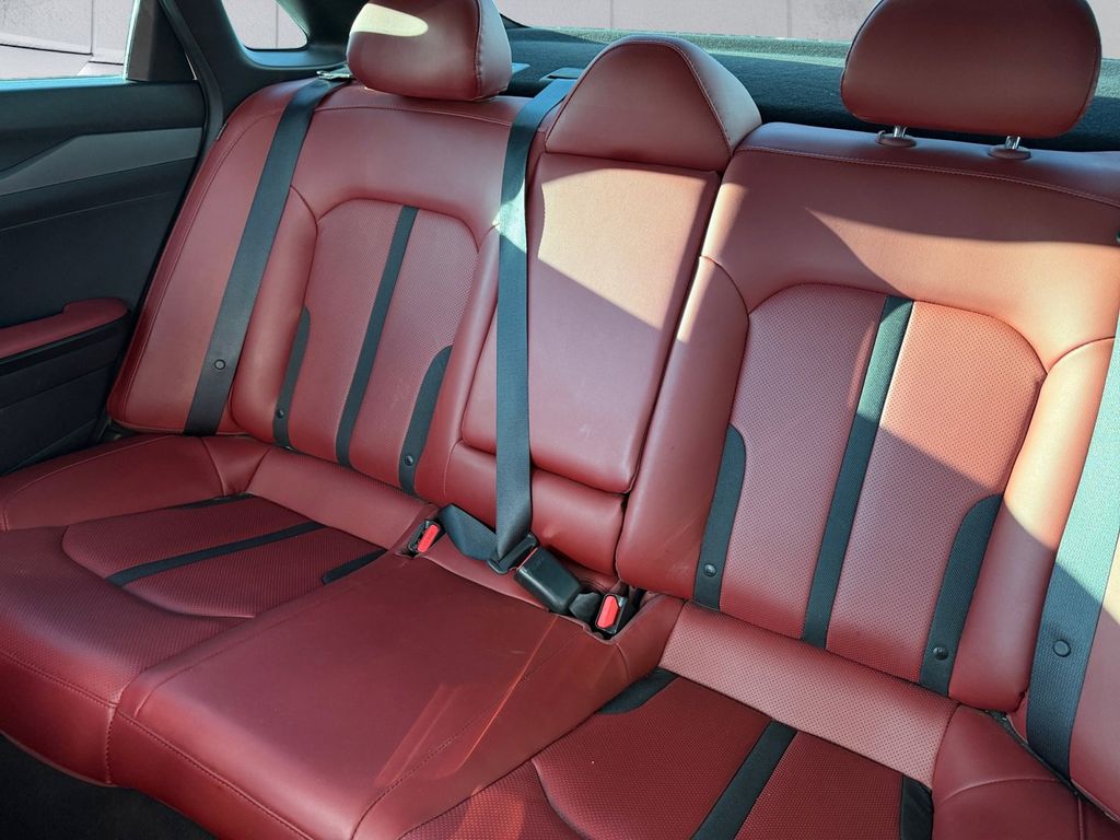 2024 Kia K5 GT-Line photo 15