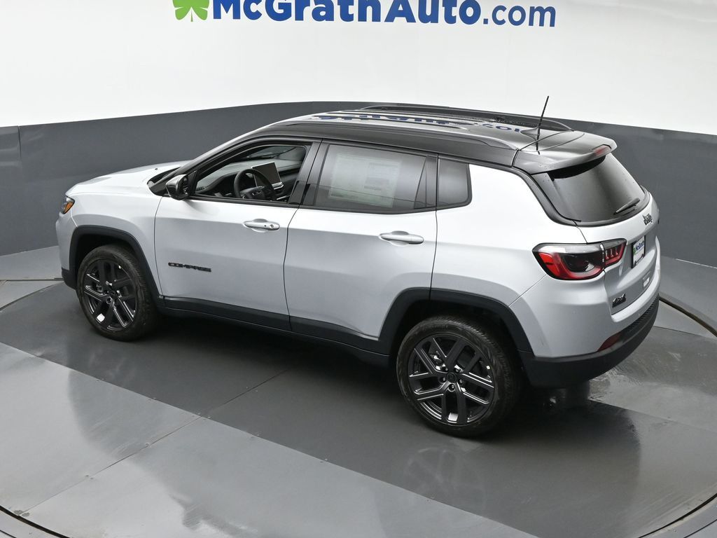2026 Jeep Compass Limited Altitude photo 19
