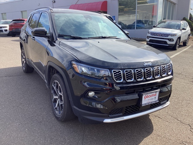 2025 Jeep Compass Limited photo 2