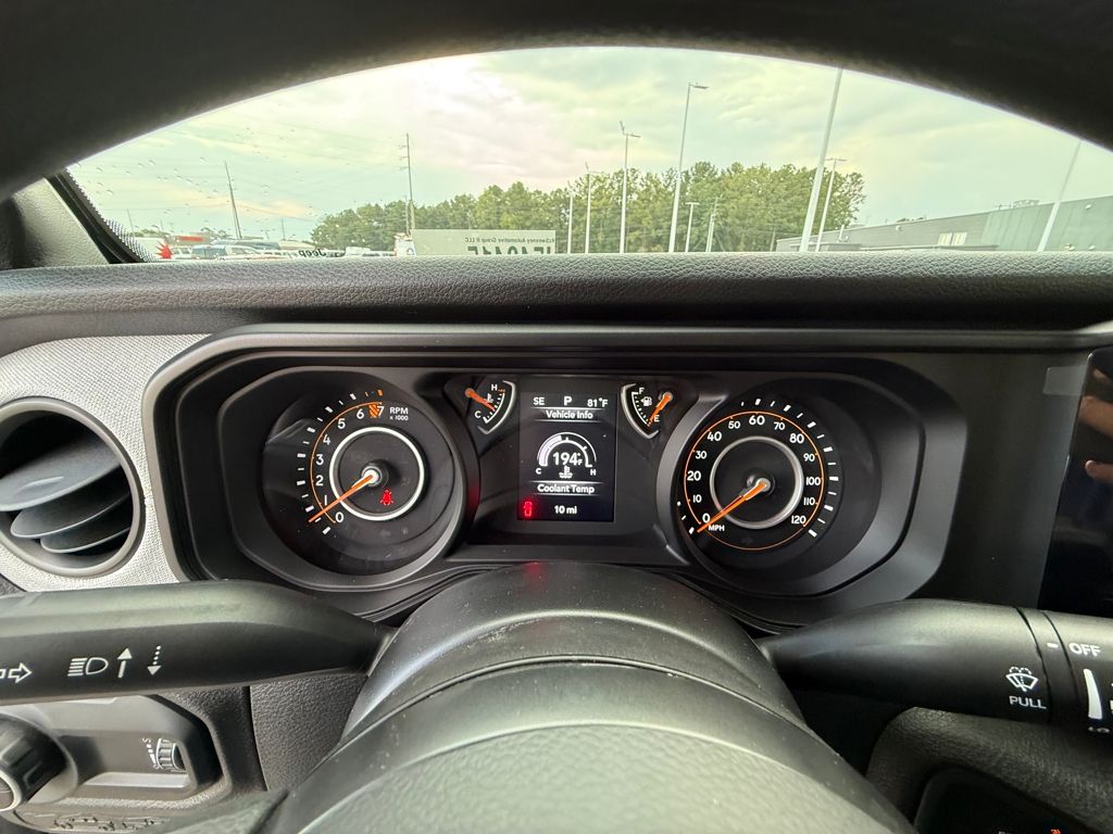 2025 Jeep Gladiator Sport photo 15